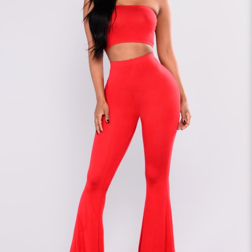 FASHION NOVA - On the Down Low Set *NEW*